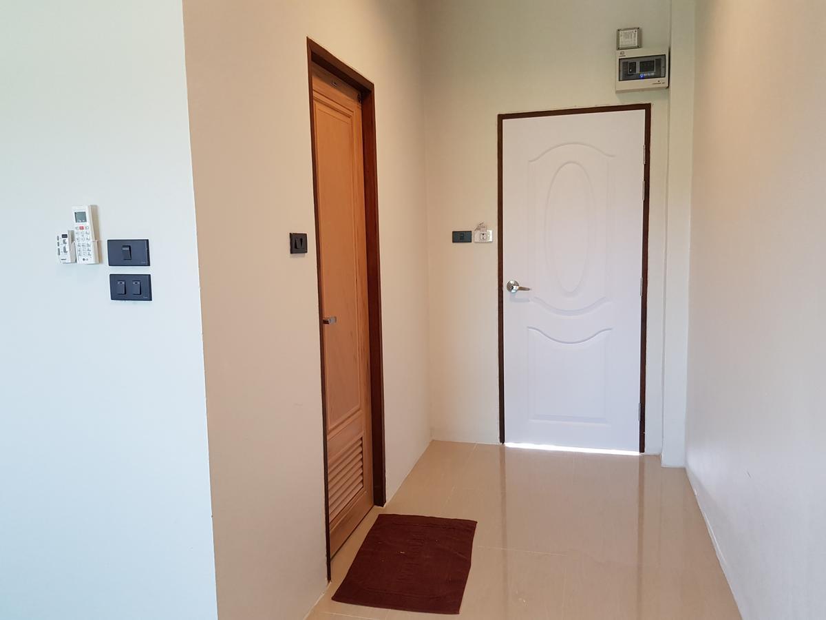 Chadaporn Mae Chaem Hotel Екстер'єр фото